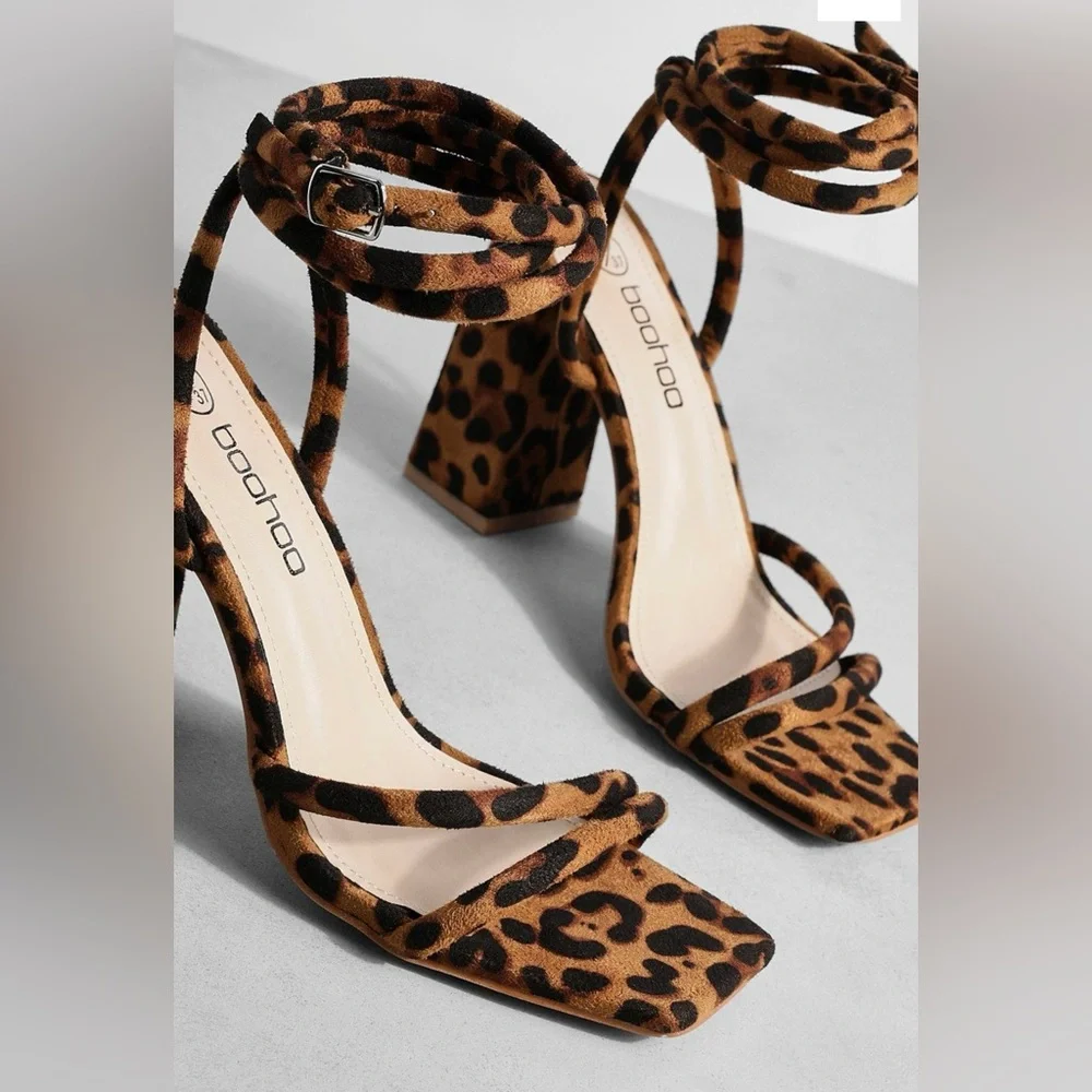 Leopard Block Heel - Picture 3 of 5